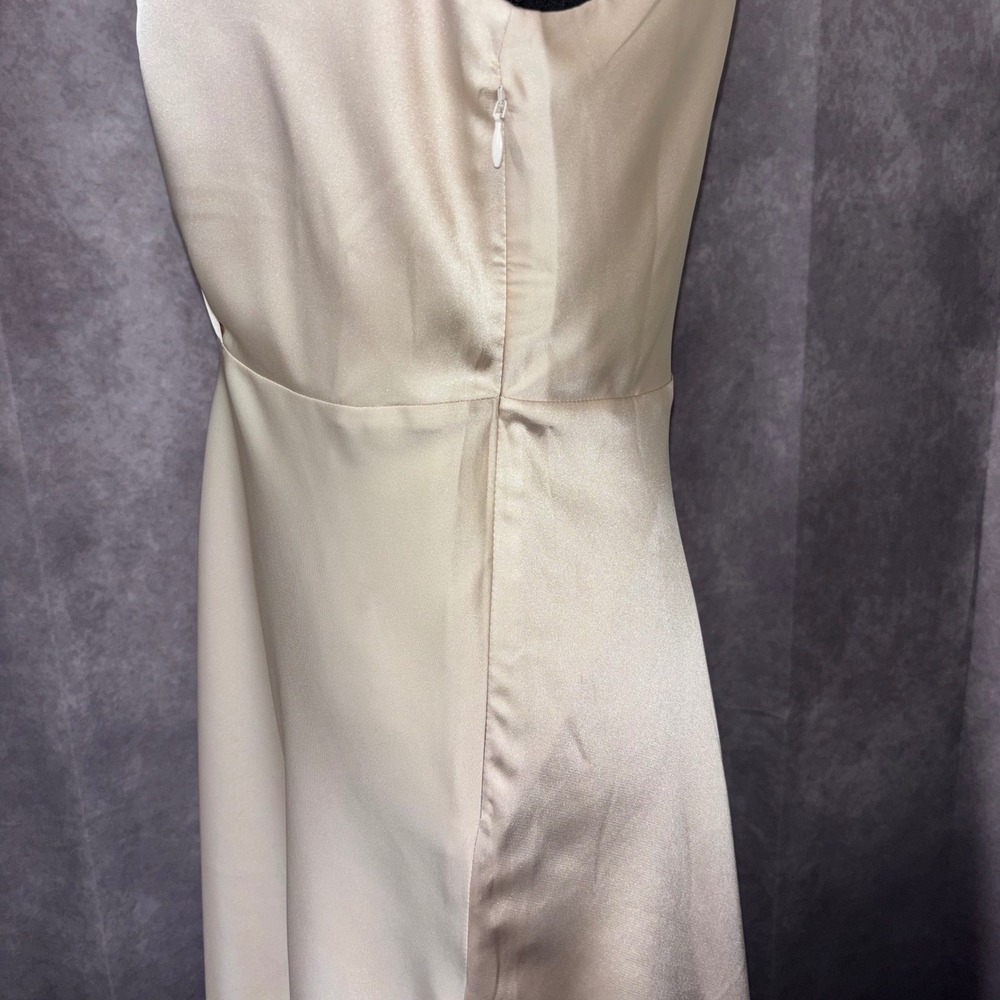 Banana Republic Champagne Satin V-Neck Midi Dress Fairy Ethereal Women 6 Petite - Picture 4 of 8